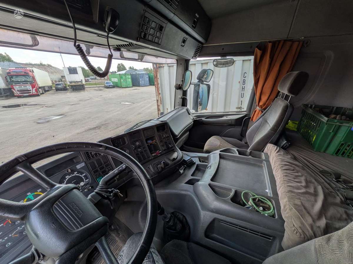 Scania P94, crane trucks