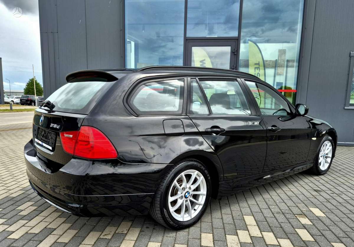 BMW 318, 2.0 l., universalas
