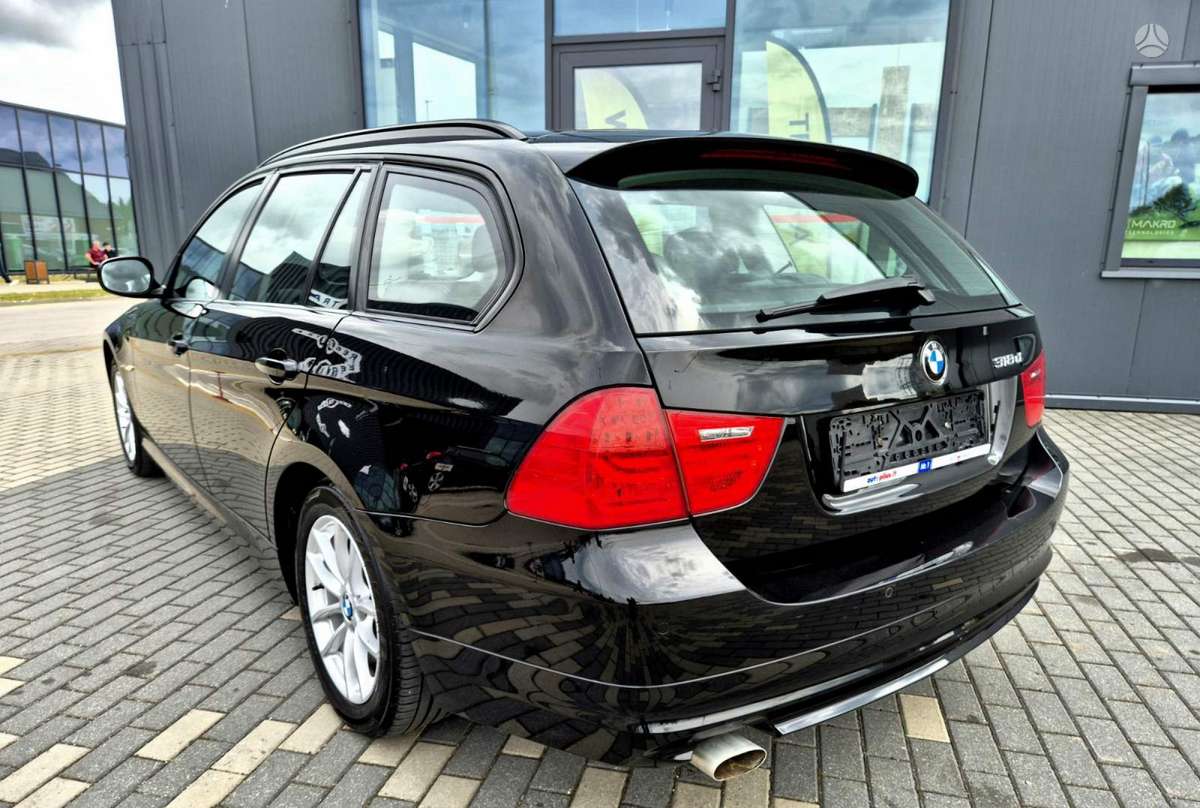 BMW 318, 2.0 l., Универсал