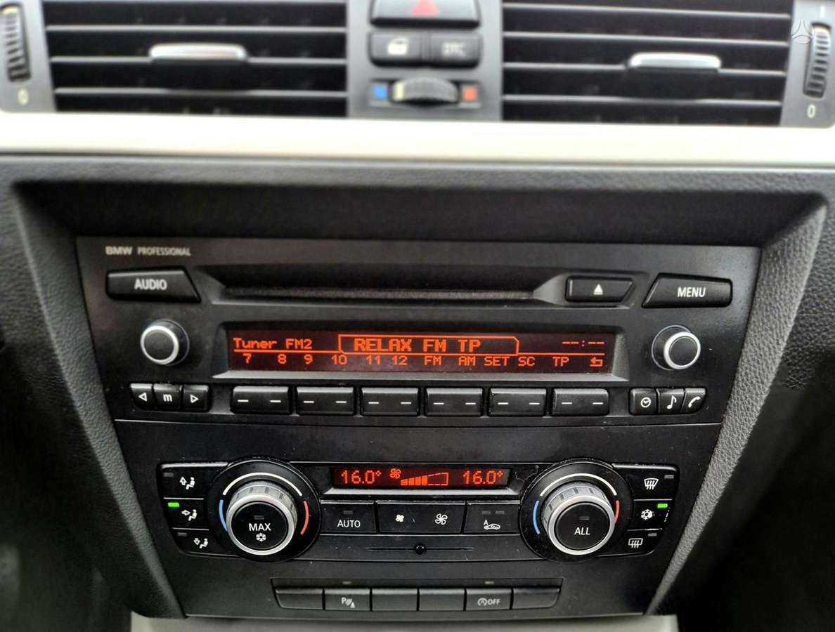 BMW 318, 2.0 l., universalas