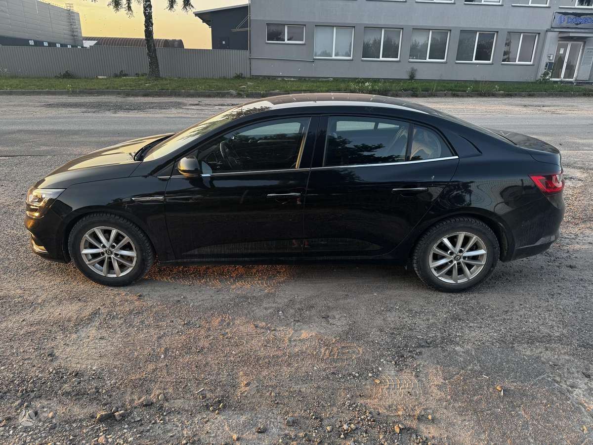 Renault Megane, 1.6 l., Седан