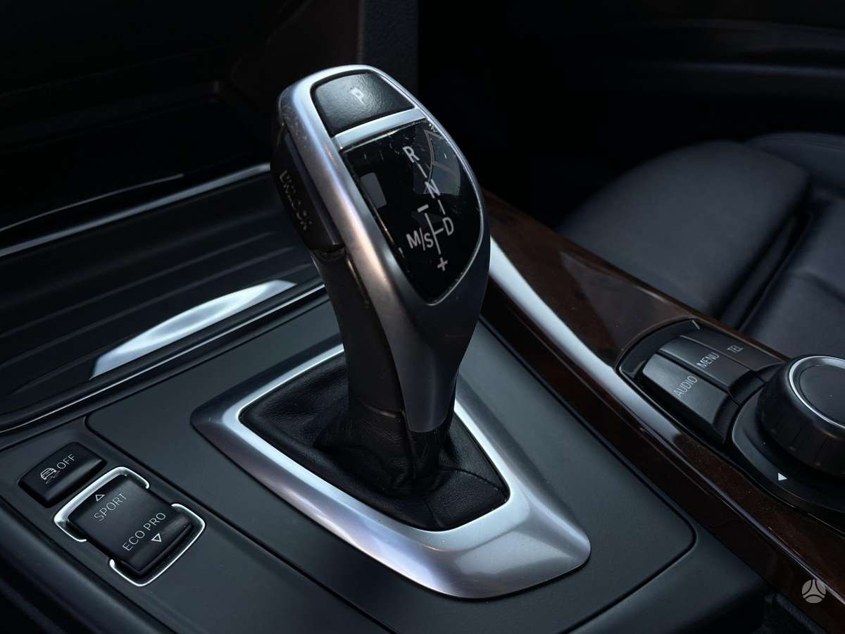 BMW 328, 2.0 l., Седан