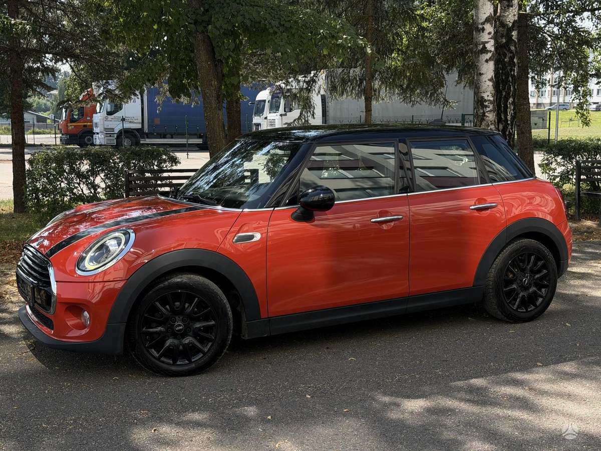 Mini Cooper, 1.5 l., Хэтчбек