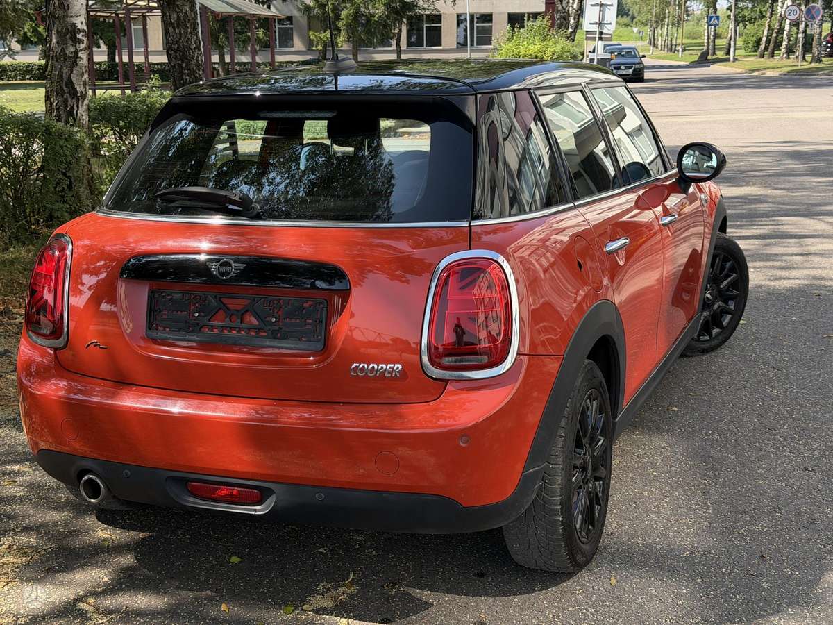 Mini Cooper, 1.5 l., Хэтчбек