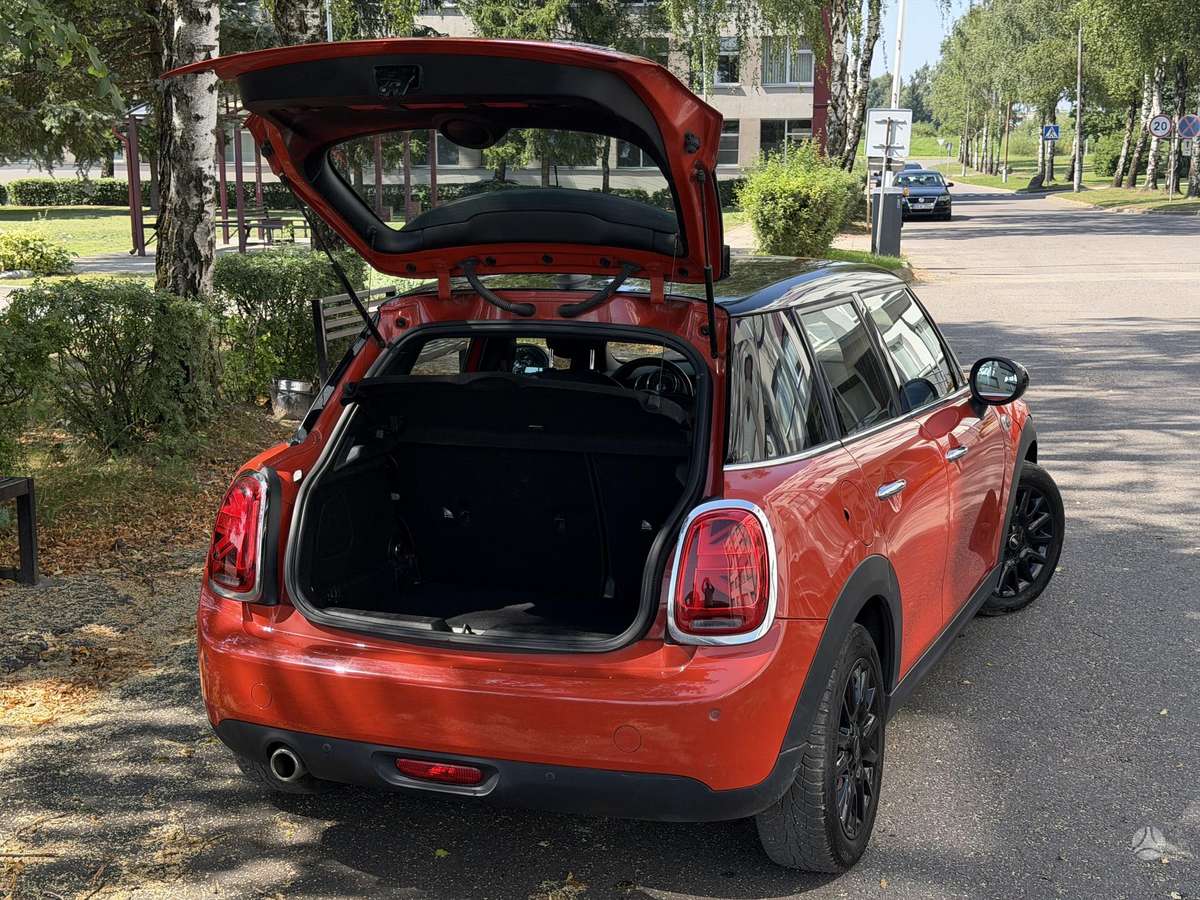 Mini Cooper, 1.5 l., Хэтчбек