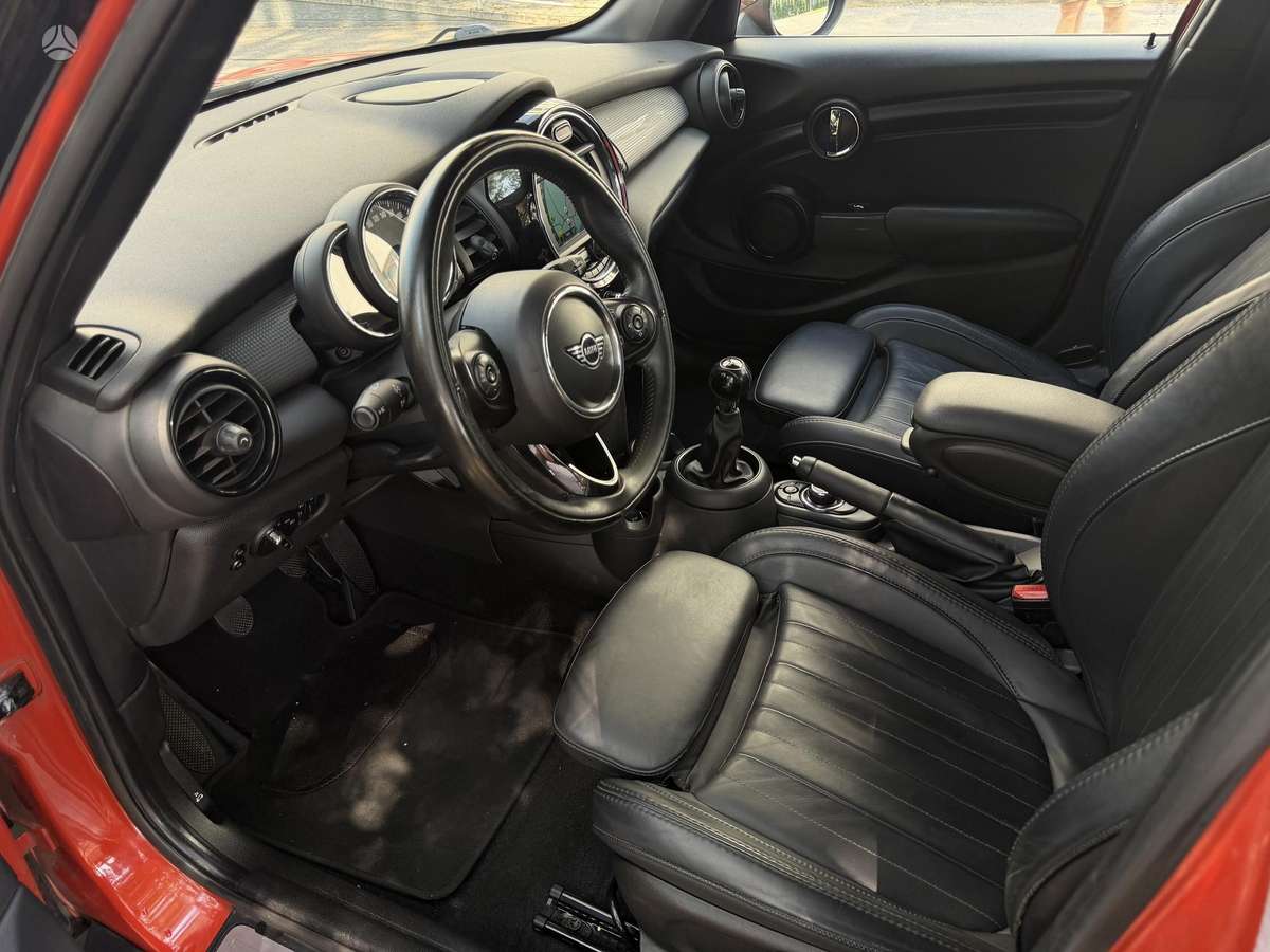 Mini Cooper, 1.5 l., Хэтчбек