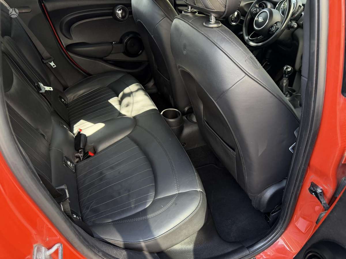 Mini Cooper, 1.5 l., Хэтчбек