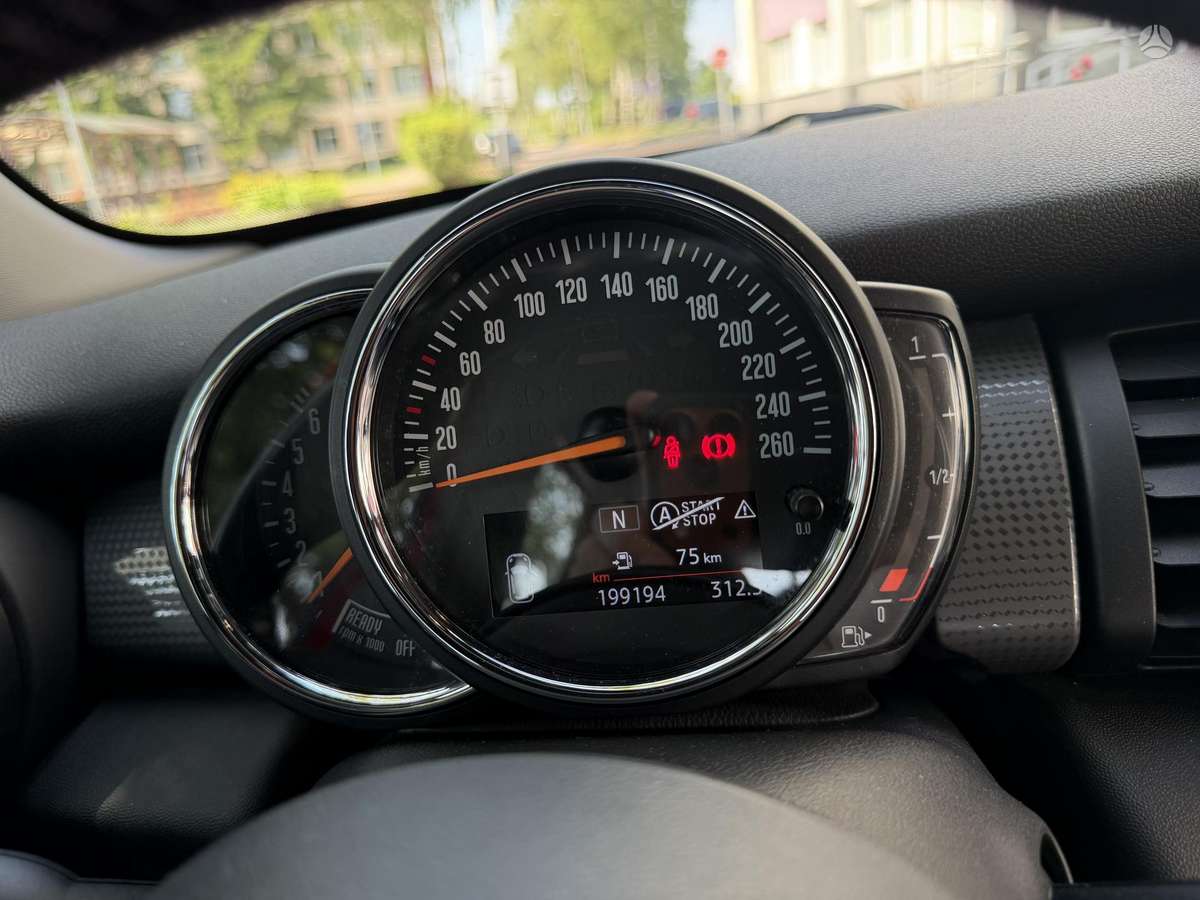 Mini Cooper, 1.5 l., Хэтчбек