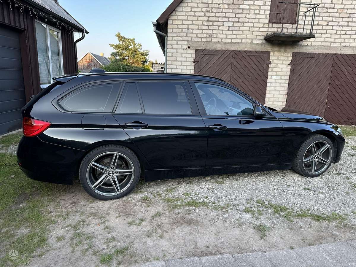 BMW 318, 2.0 l., wagon
