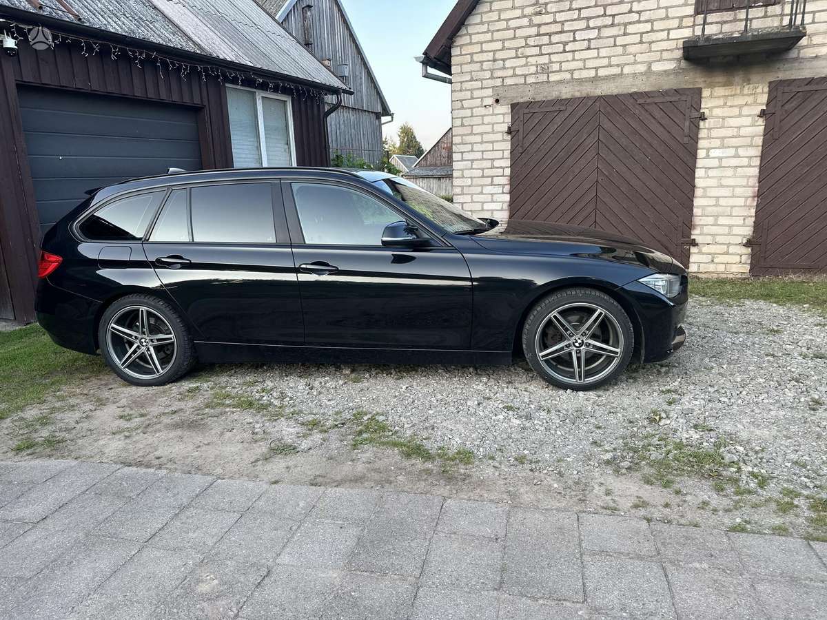 BMW 318, 2.0 l., wagon