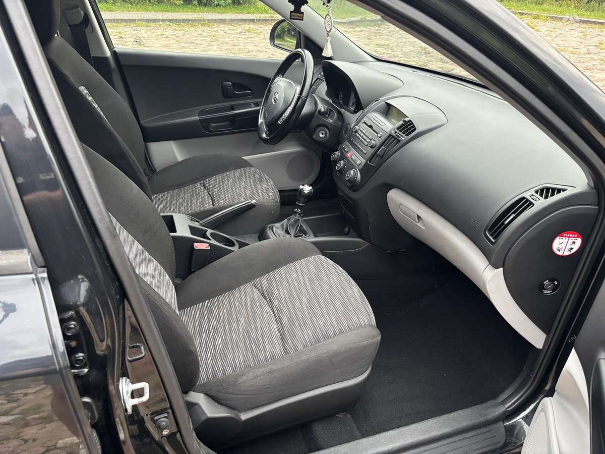 Kia Ceed, 1.4 l., universalas