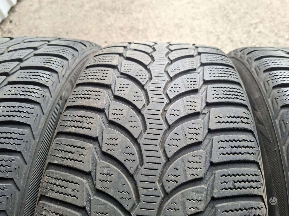 Bridgestone, universalios 215/45 R16