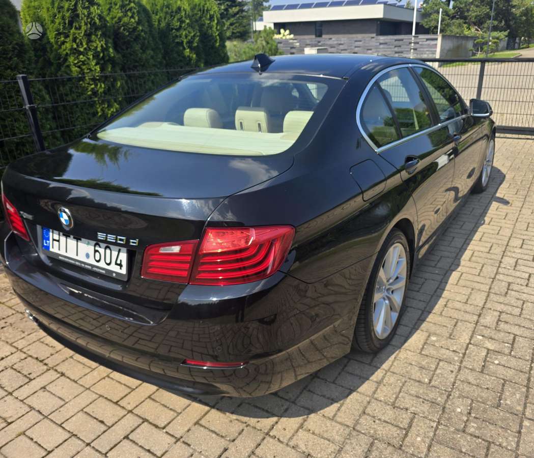 BMW 520, 2.0 l., Седан