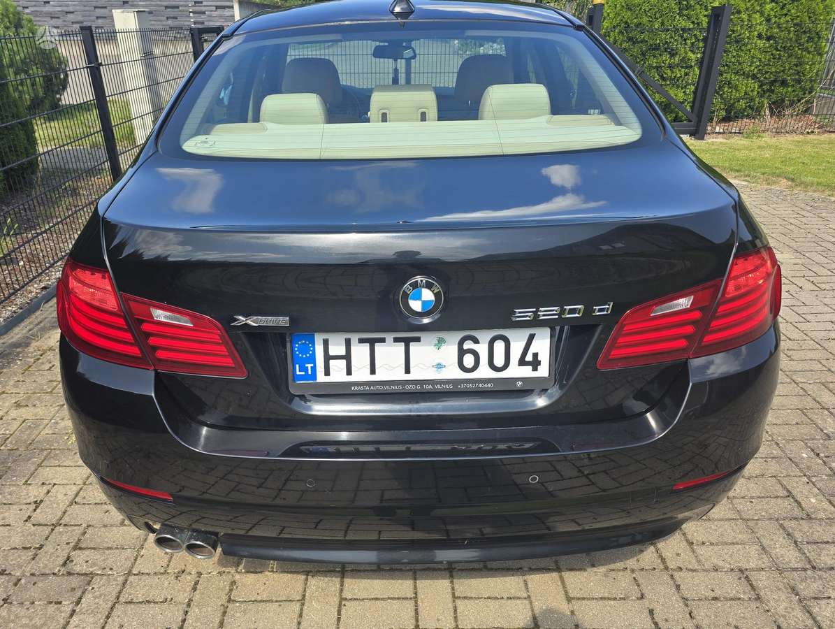 BMW 520, 2.0 l., Седан