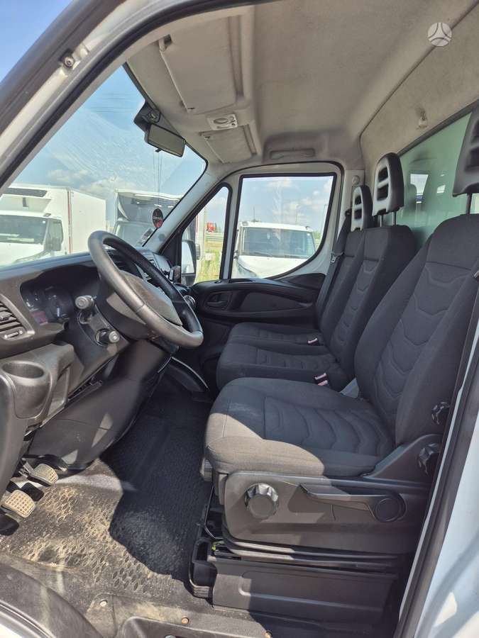 Iveco Daily, 2.3 l., cargo van