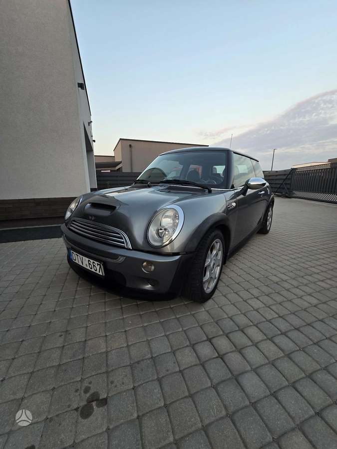 Mini Cooper S, 1.6 l., coupe