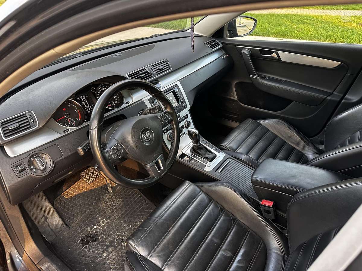 Volkswagen Passat, 2.0 l., Универсал