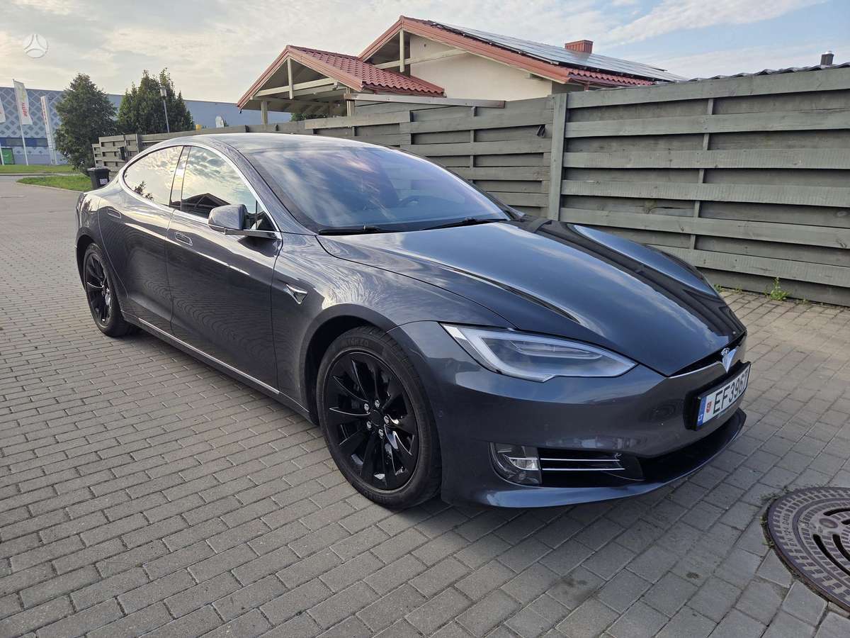 Tesla Model S, 75 kWh, hatchback