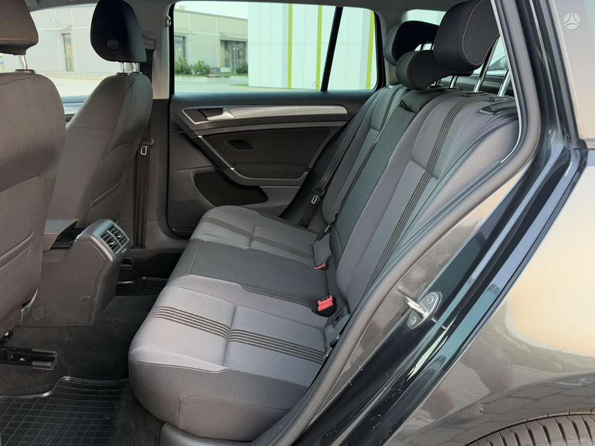 Volkswagen Golf, 1.6 l., Универсал