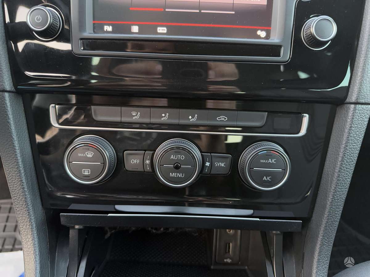 Volkswagen Golf, 1.6 l., Универсал