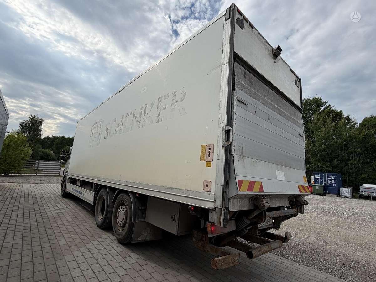 Scania P380, isothermal trucks
