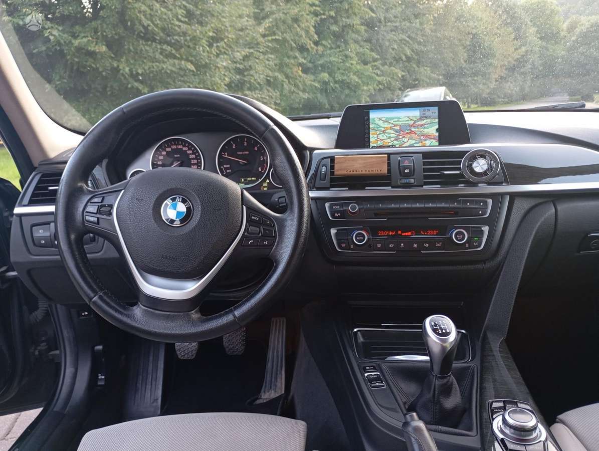 BMW 320, 2.0 l., wagon