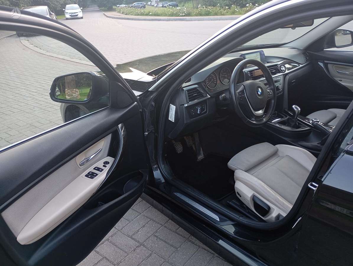BMW 320, 2.0 l., wagon
