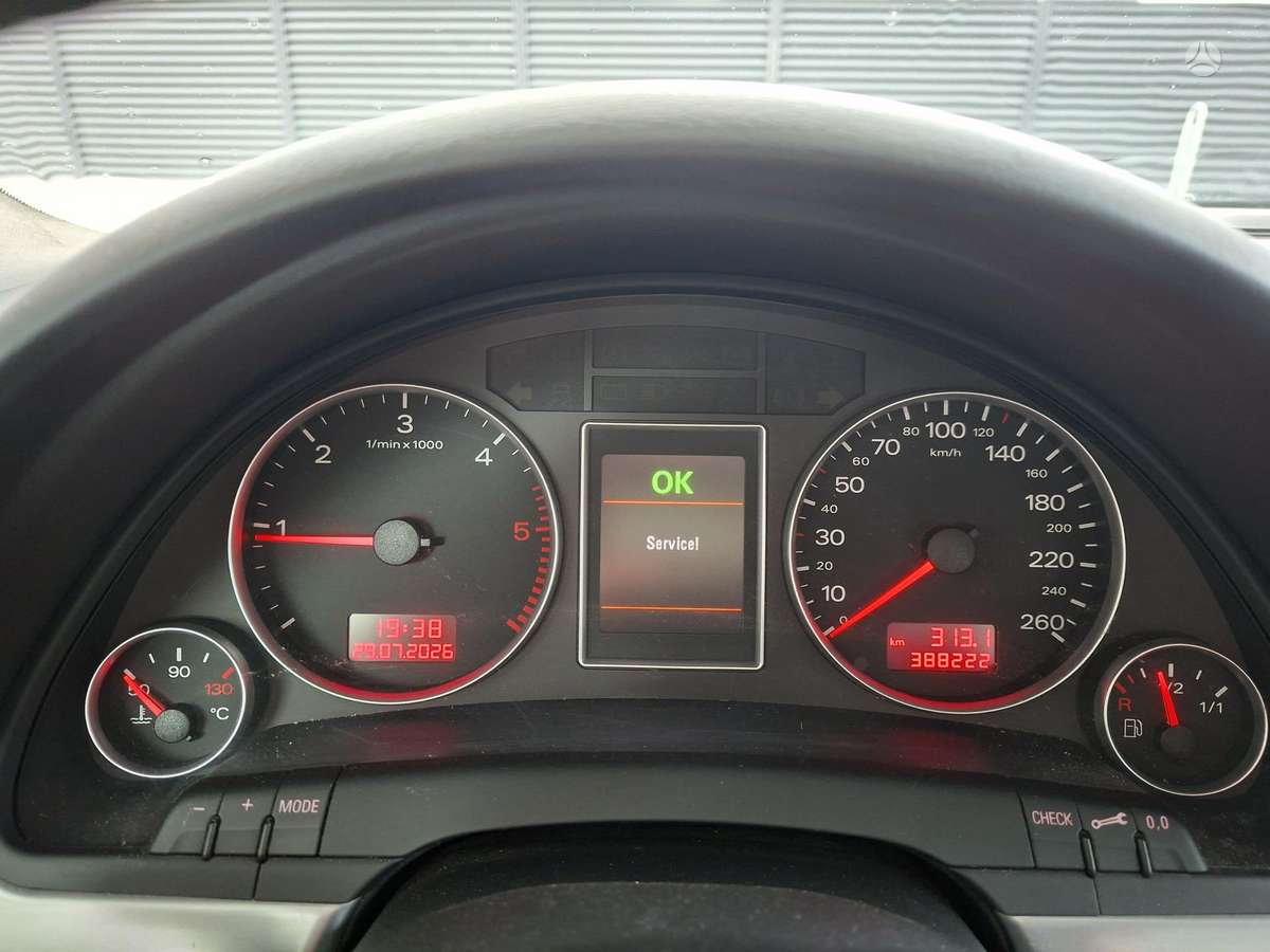 Audi A4, 2.0 l., Универсал