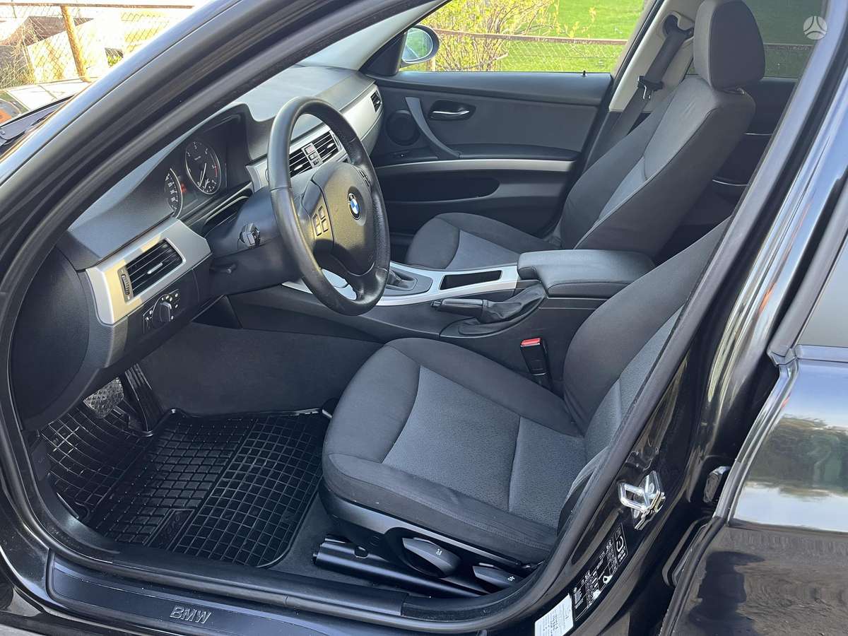 BMW 320, 2.0 l., sedanas
