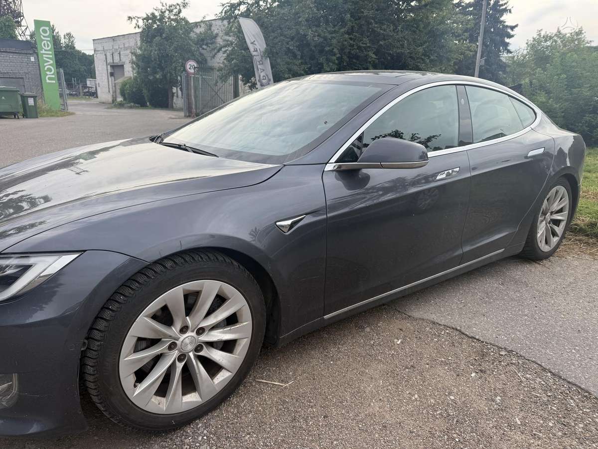 Tesla Model S, 75 кВт·ч, Хэтчбек