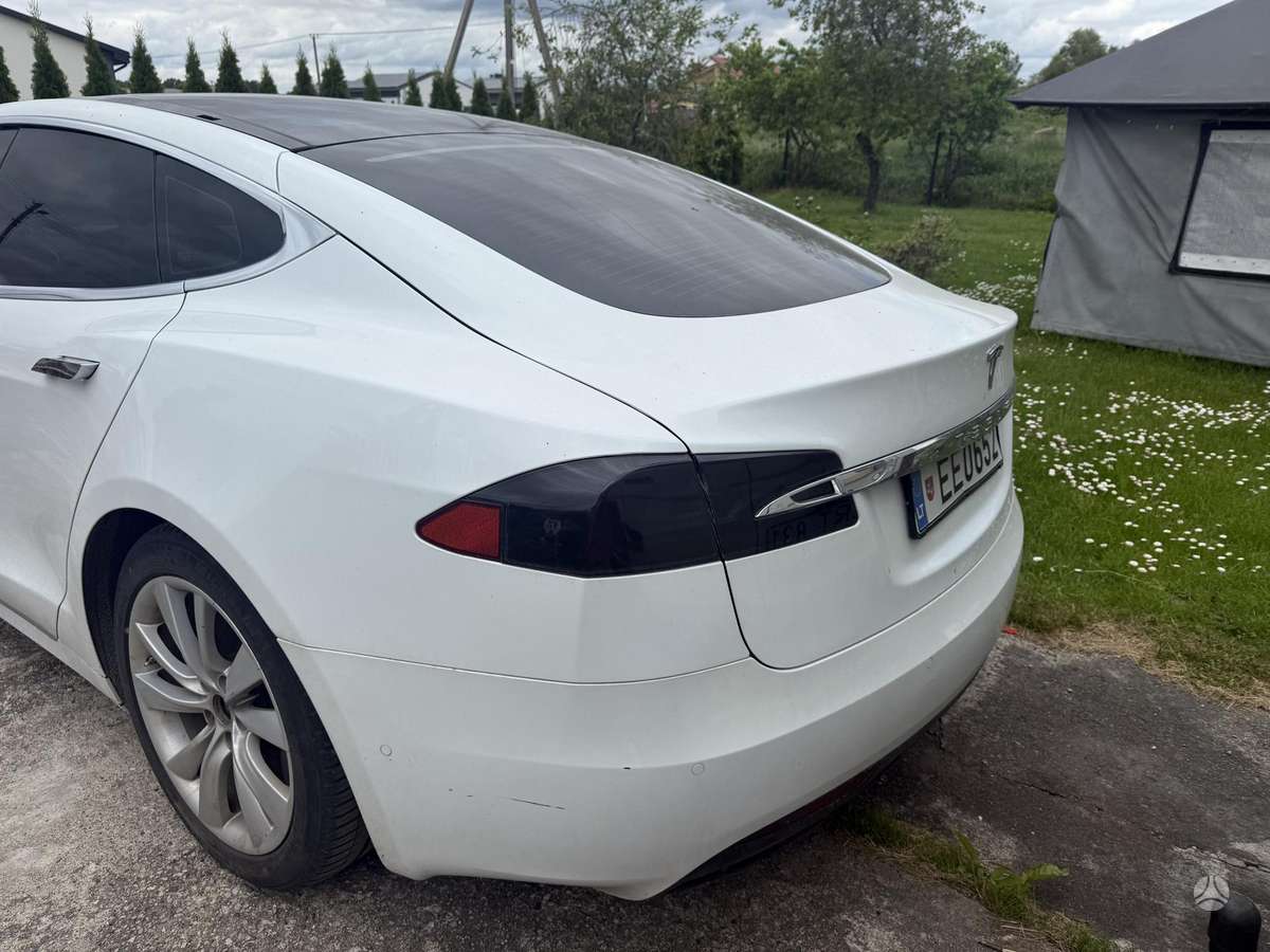 Tesla Model S, 75 кВт·ч, Хэтчбек