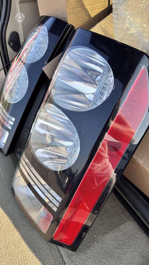 Land Rover Discovery lights