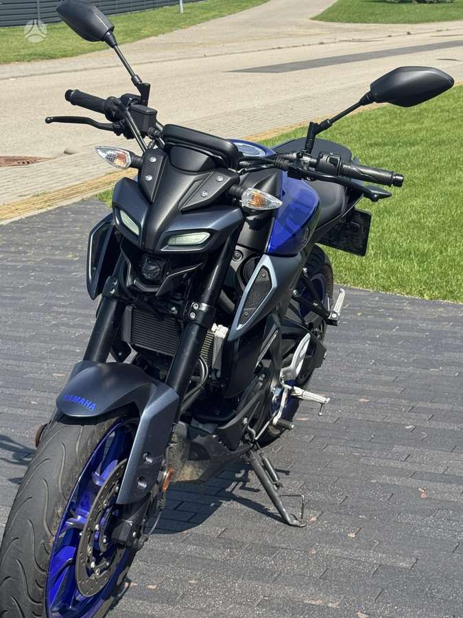 Yamaha MT 125 125cc, street / classic