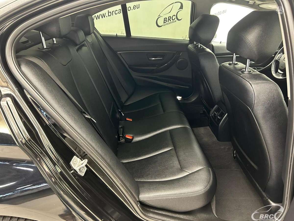 BMW 320, 2.0 l., Седан
