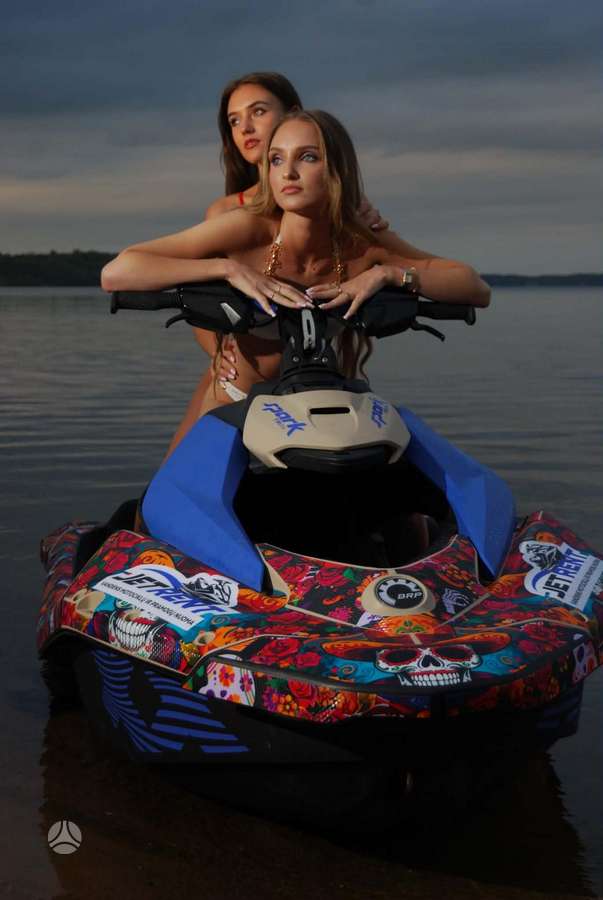 Seadoo Spark Trixx, водные мотоциклы