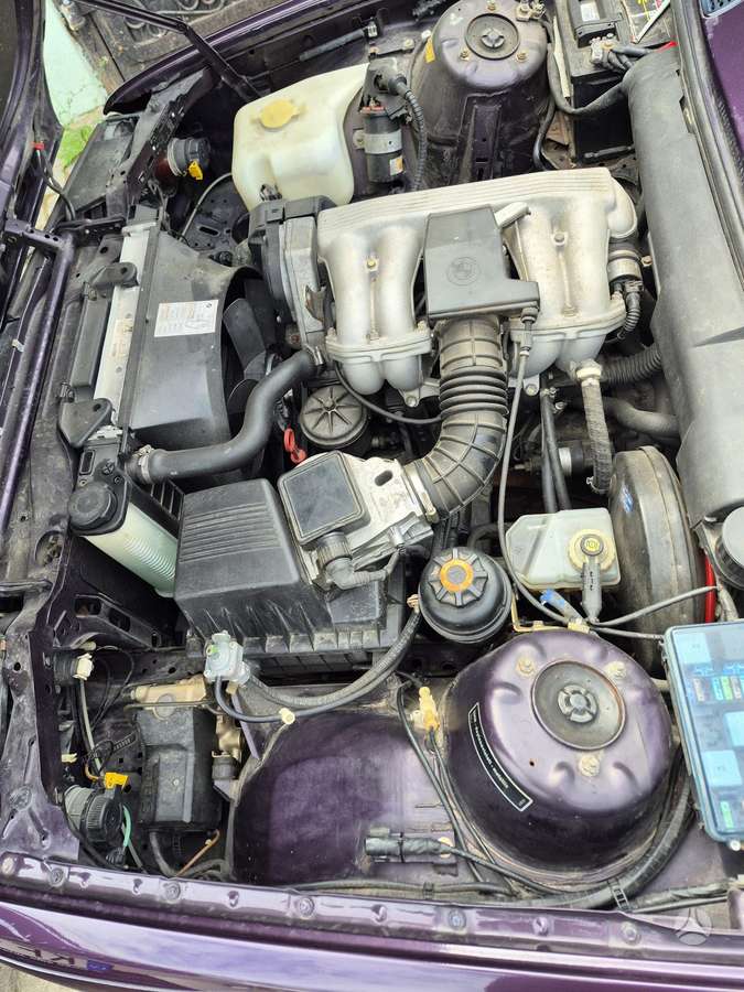 BMW 318, 1.8 l., Универсал