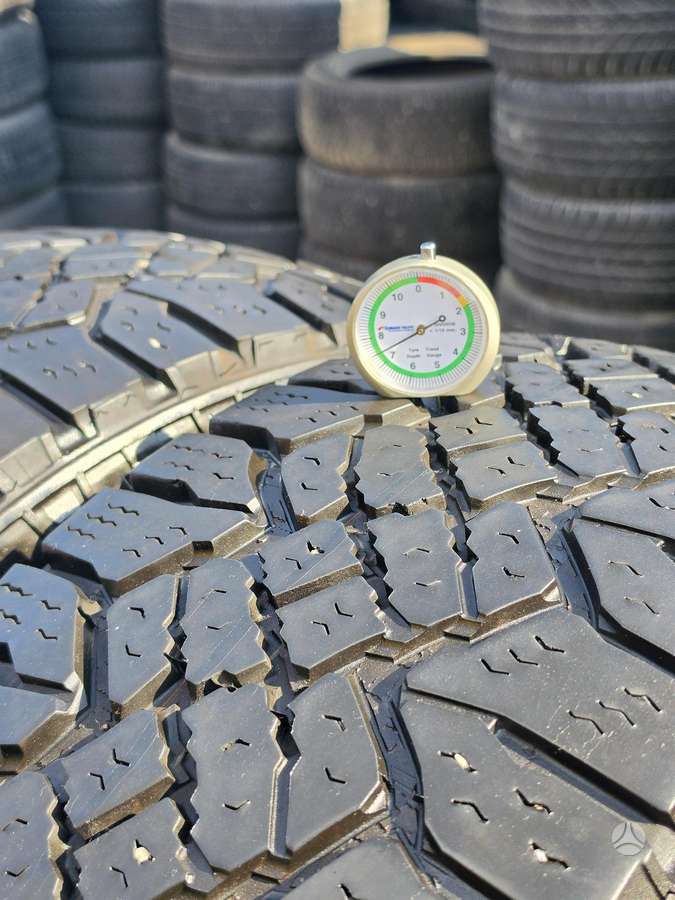 Goodyear Wrangler, universalios 255/55 R19