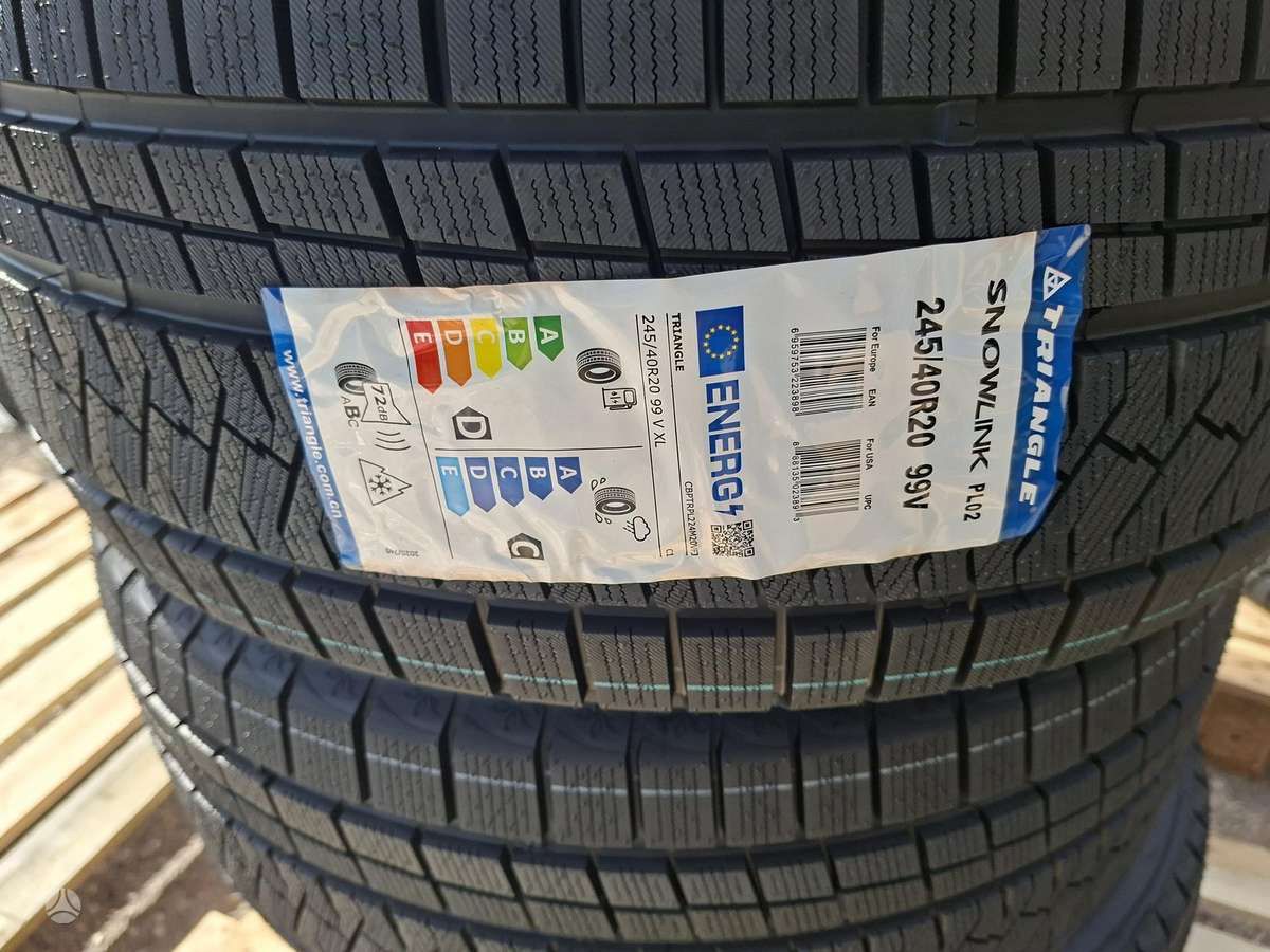 Triangle, žieminės 245/40 R20