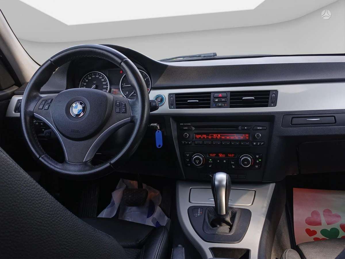 BMW 320, 2.0 l., universalas
