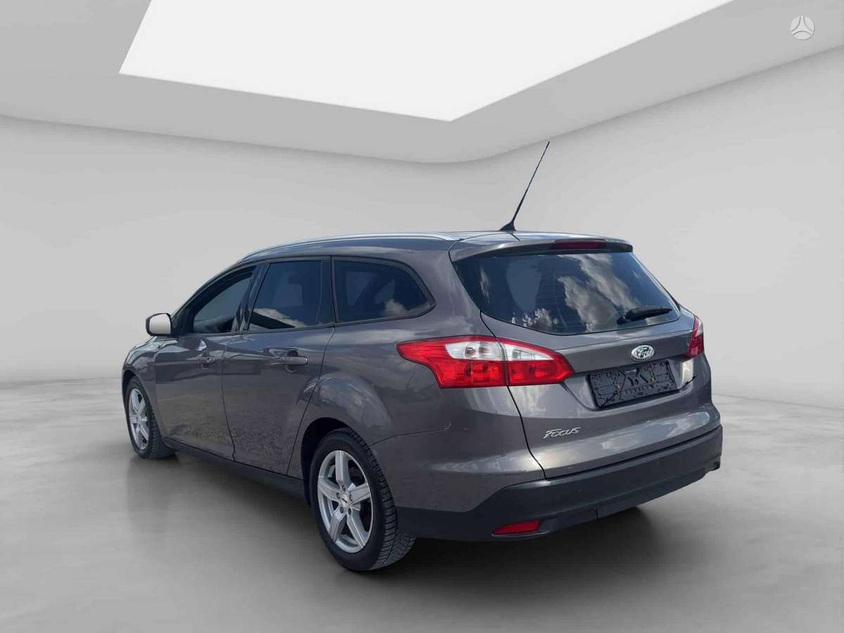 Ford Focus, 1.6 l., hatchback