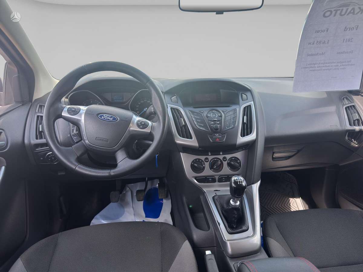 Ford Focus, 1.6 l., hatchback