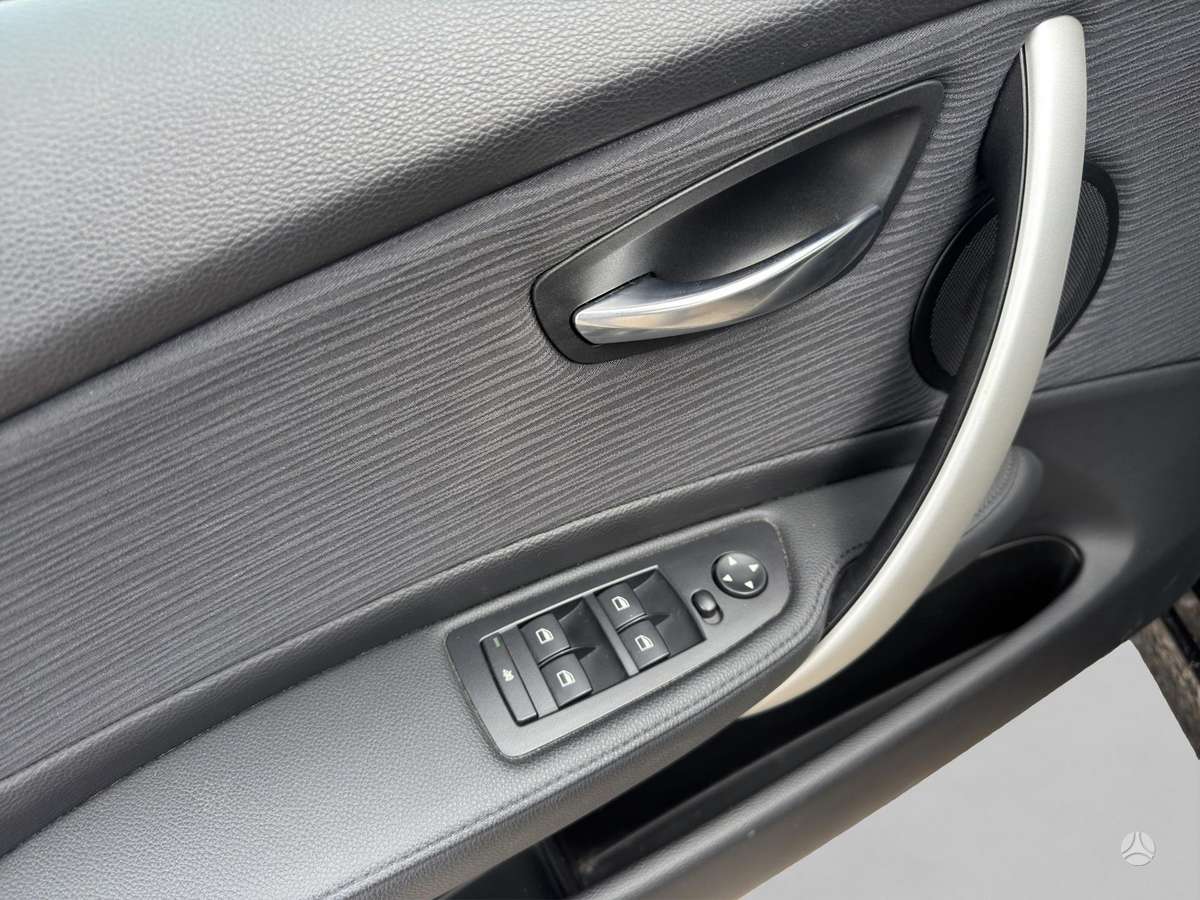 BMW 118, 2.0 l., Хэтчбек