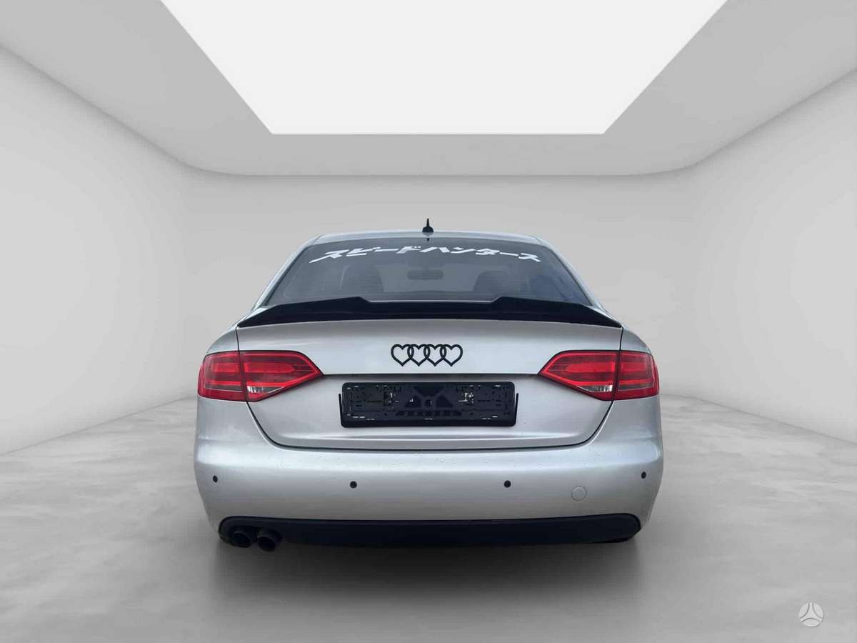 Audi A4, 2.0 l., sedanas