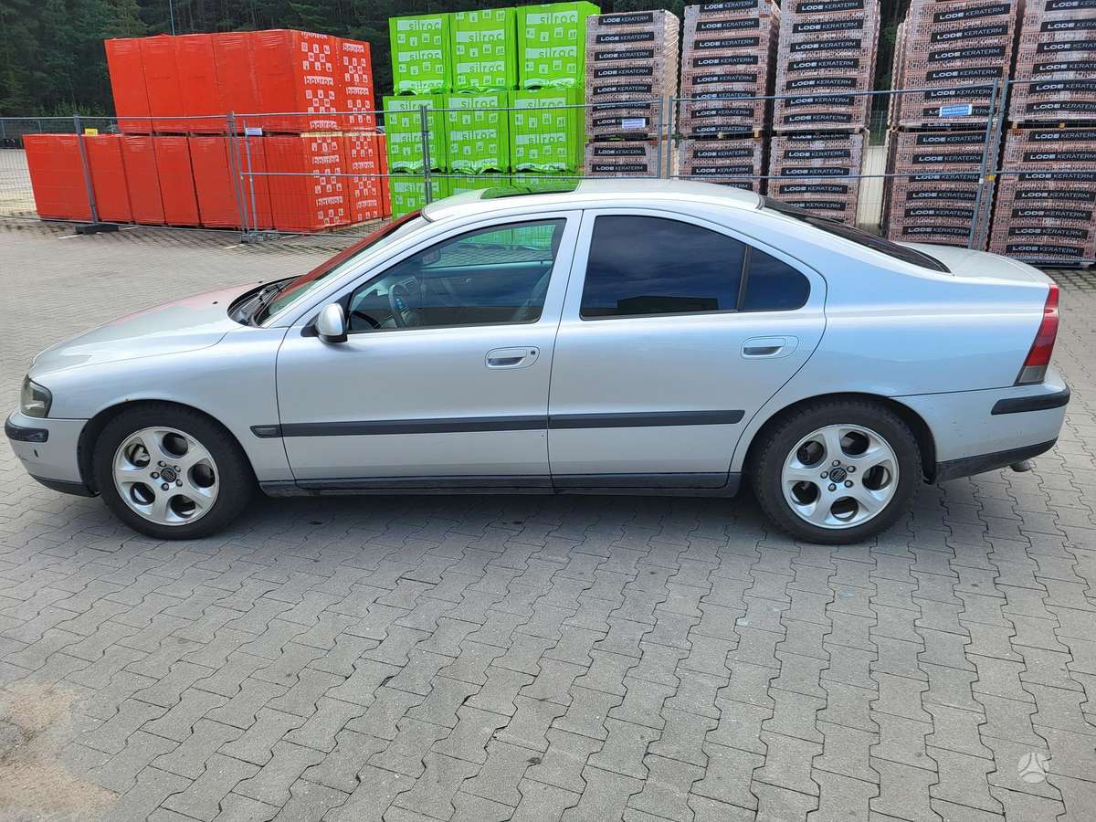 Volvo S60 - 12