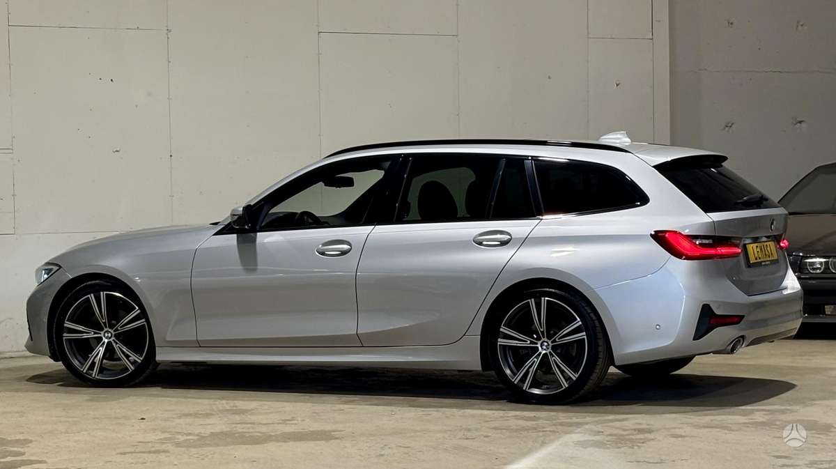 BMW 320, 2.0 l., wagon