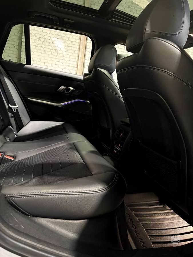 BMW 320, 2.0 l., wagon