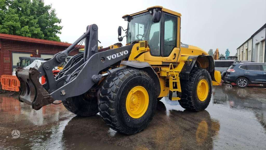 Volvo L 120 G, frontal loader