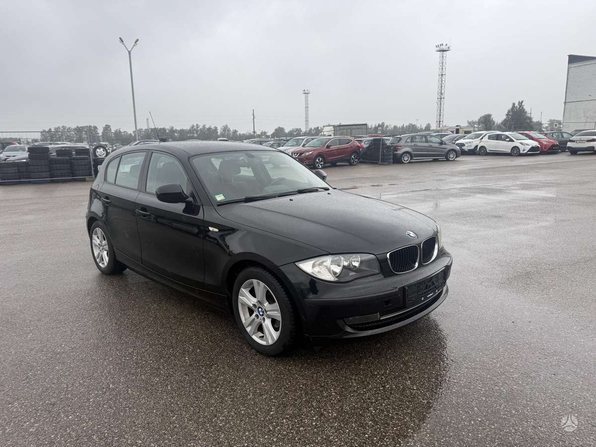 BMW 116, 2.0 l., Хэтчбек