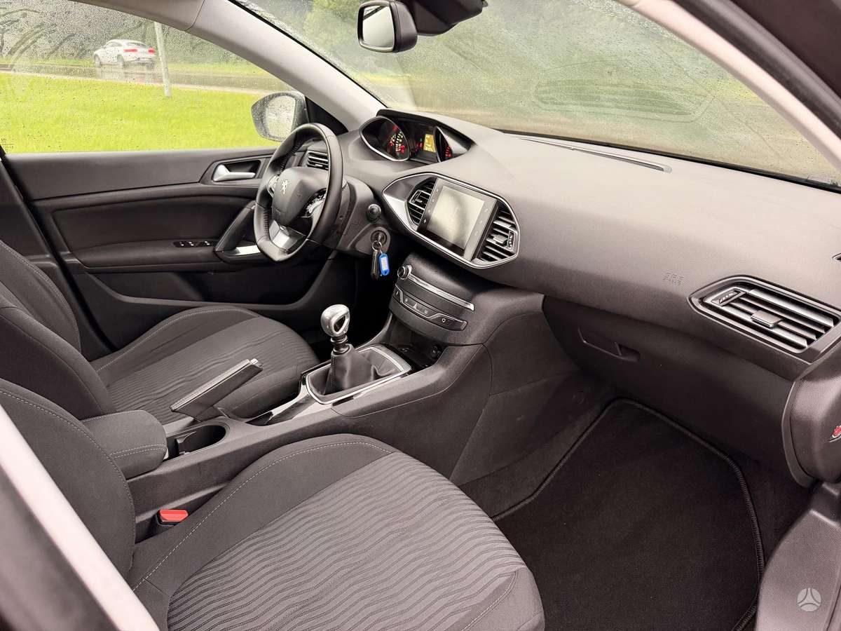 Peugeot 308, 1.6 l., Универсал