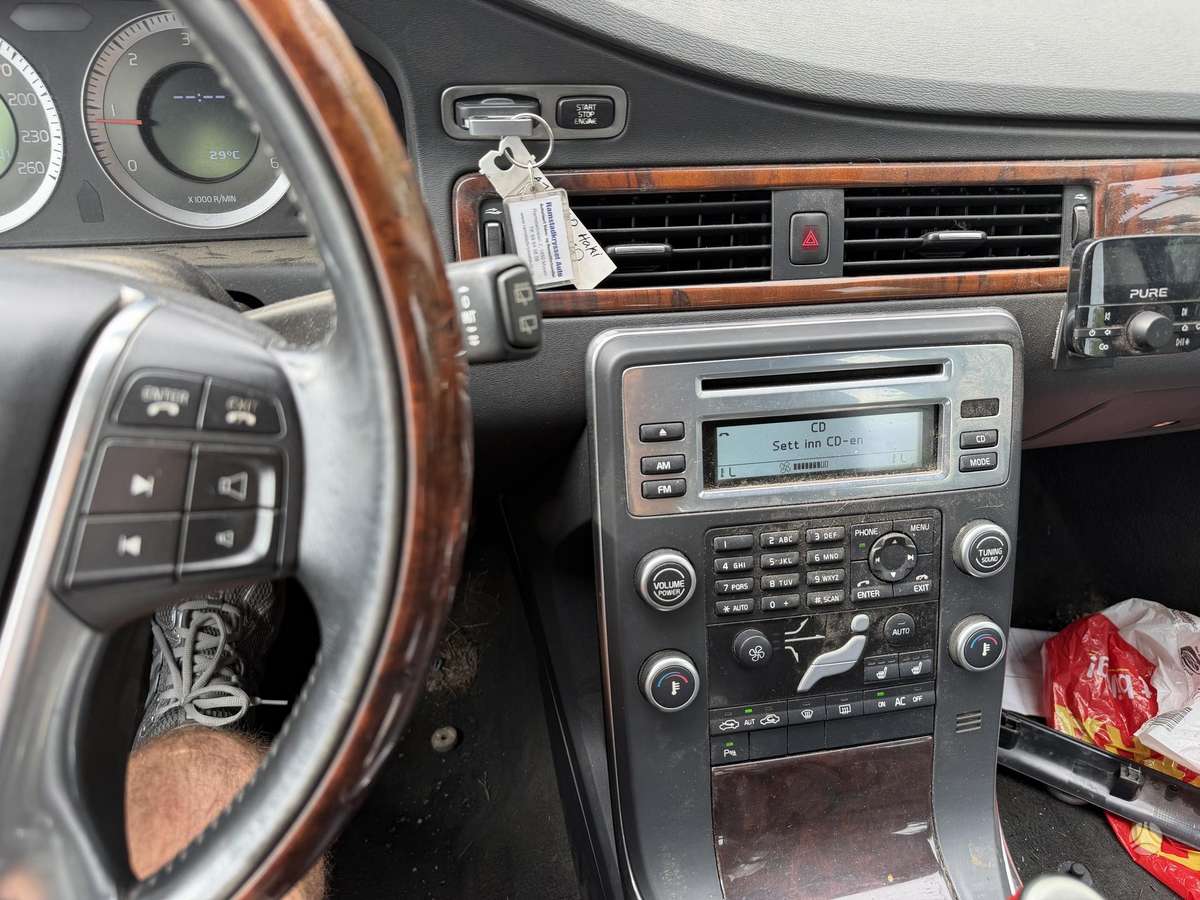 Volvo V70, 1.6 l., Универсал